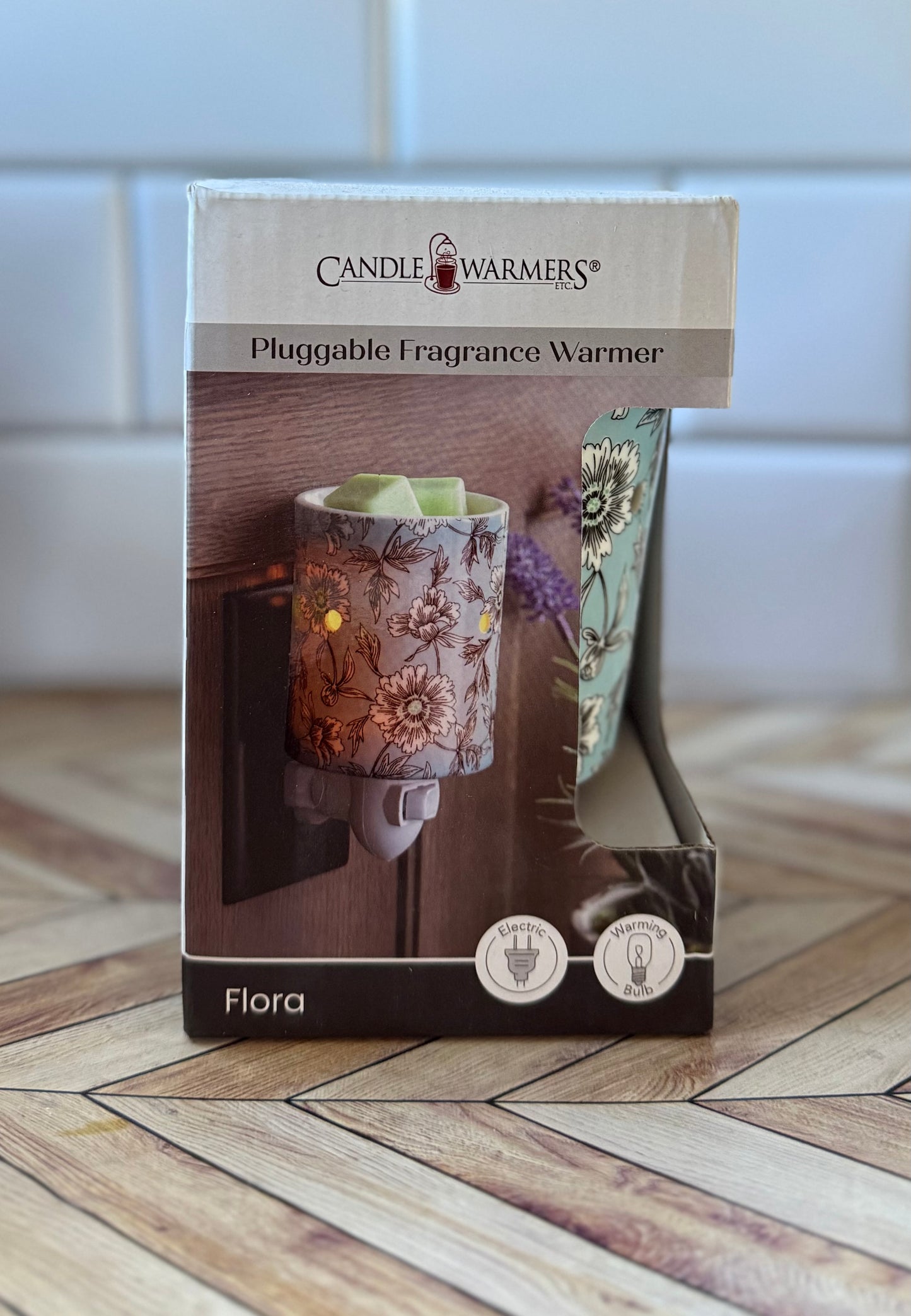 Flora Pluggable Wax Warmer