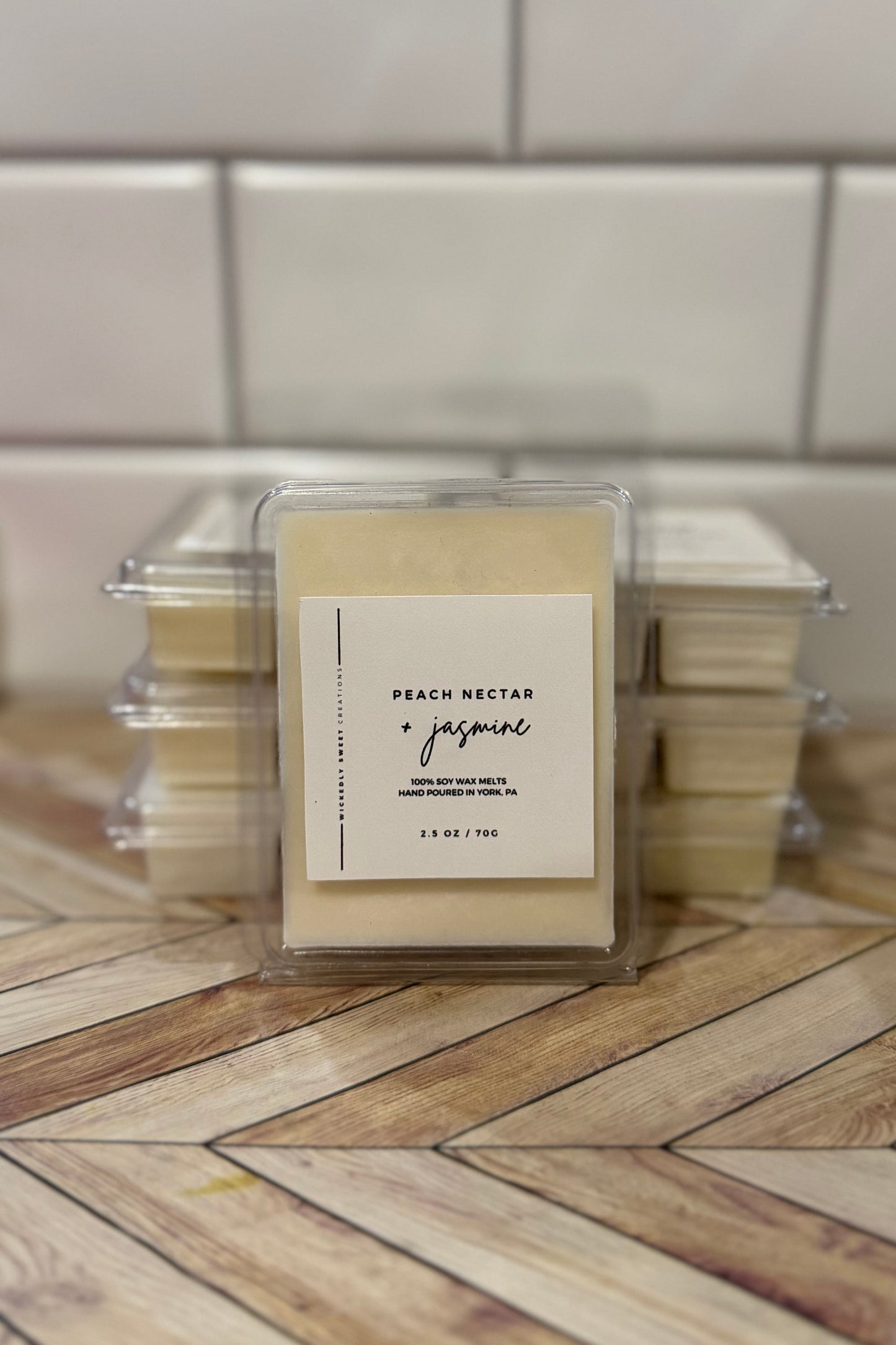Inspired by Sol De Janerio 76 Wax Melts